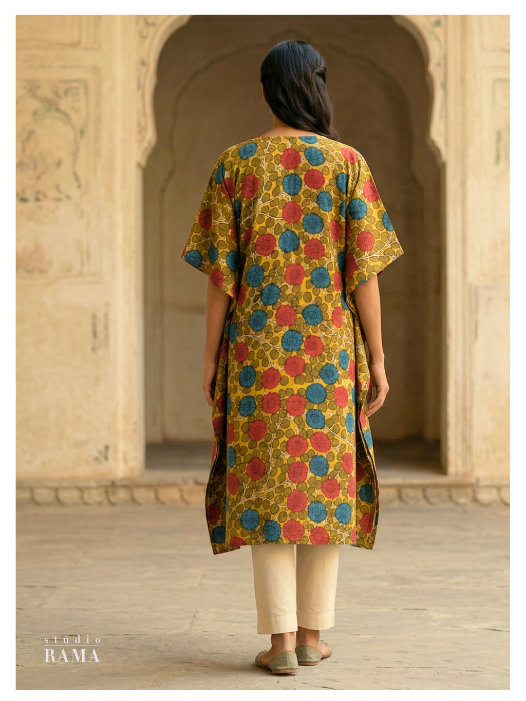 Gul Vana Silk Cotton Kaftan – Free Size