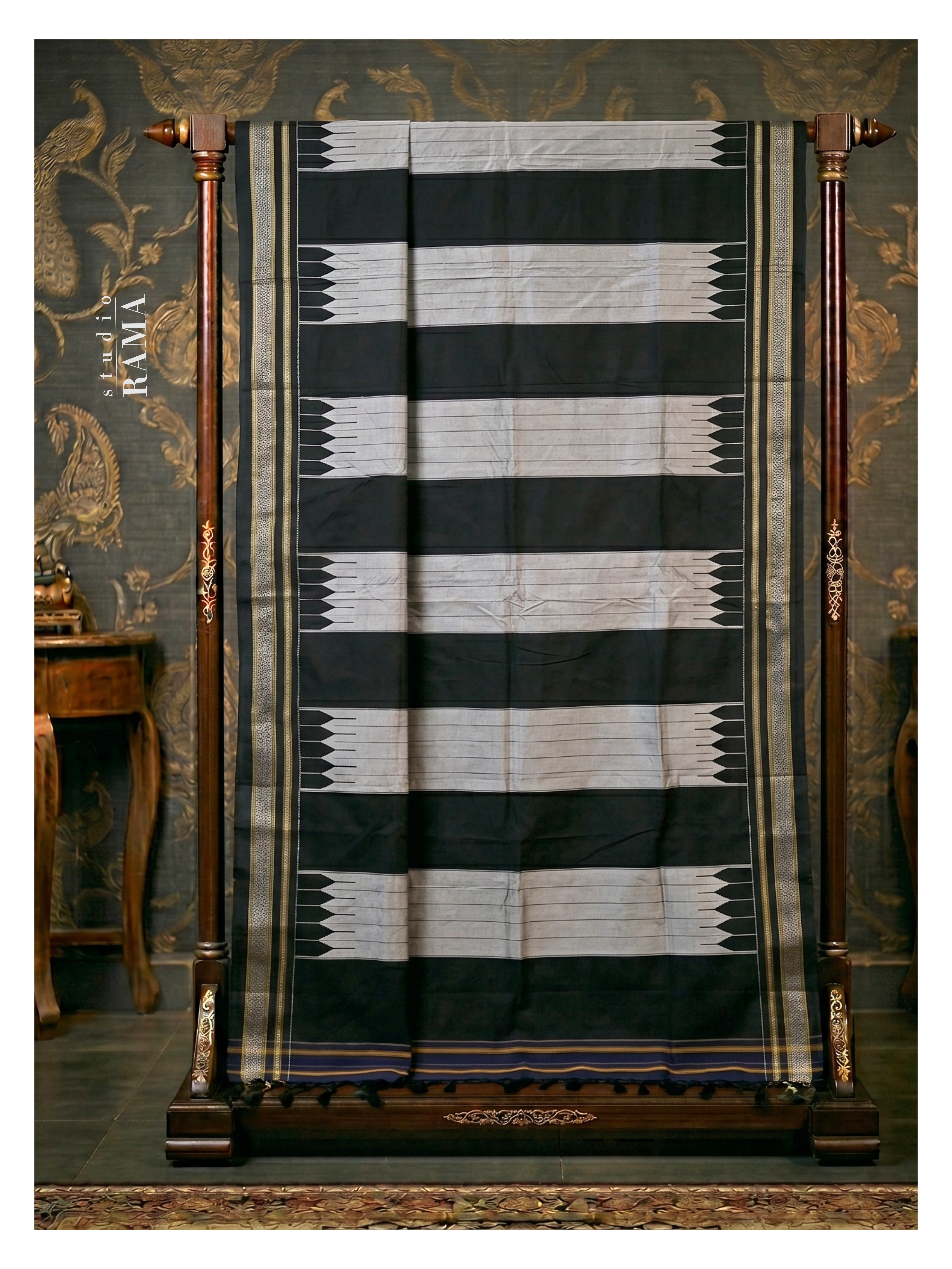 Ilkal Silk Saree – Midnight Black & Silver Heritage Stripes