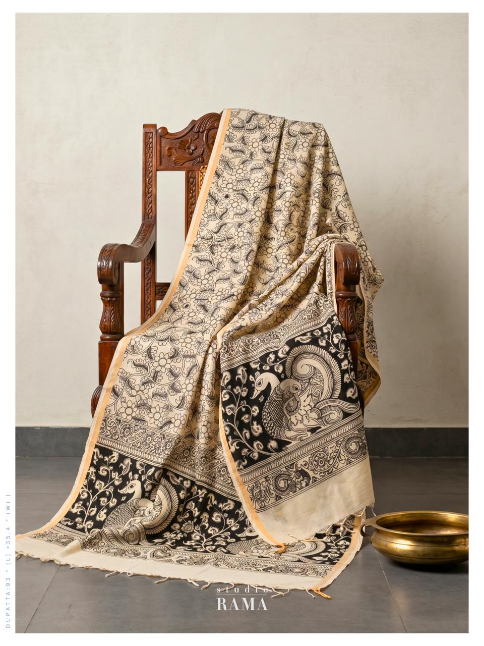 Mangalgiri Silk Kalamkari Dupatta – Monochrome Heritage Edit